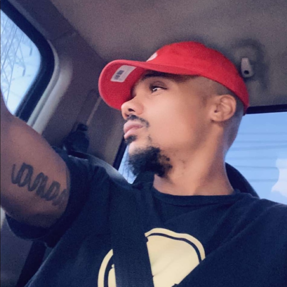 Meet your Posher, Korey